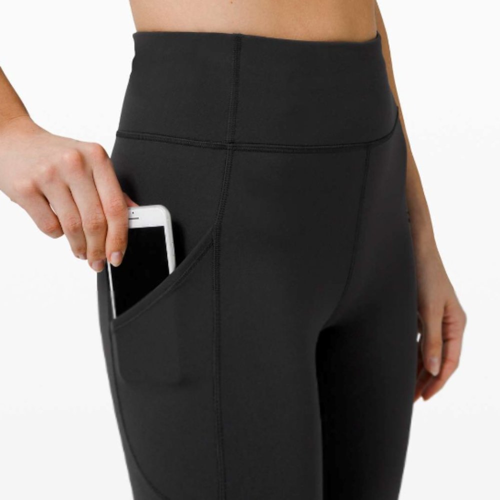 Lululemon Invigorate HR Tight w Pockets Black Size 8 in great condition